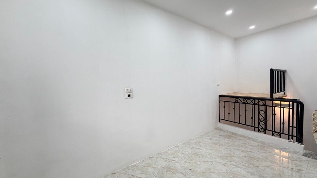 Bán nhà Minh Khai - diện tích 15m2 4 tầng - SIÊU PHẨM – SIÊU HIẾM - giá 4,2 tỷ