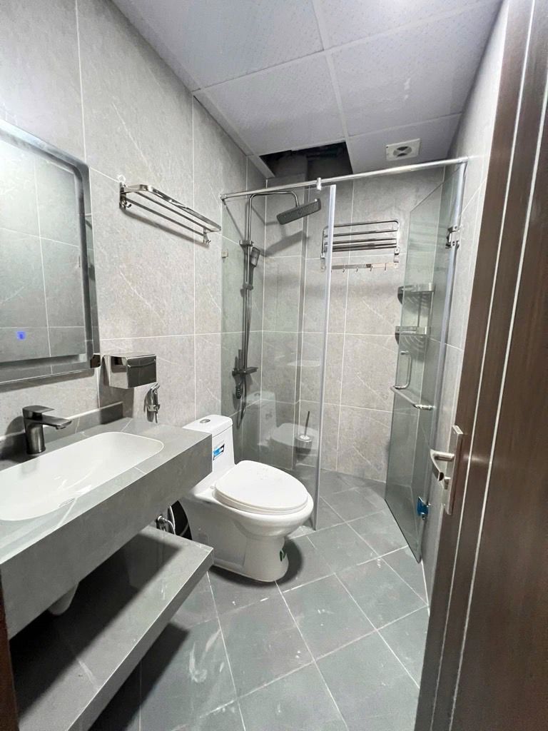 Bán nhà Văn Chương - diện tích 58,5m2 6 tầng - Ô tô đỗ cửa - giá 15,8 tỷ