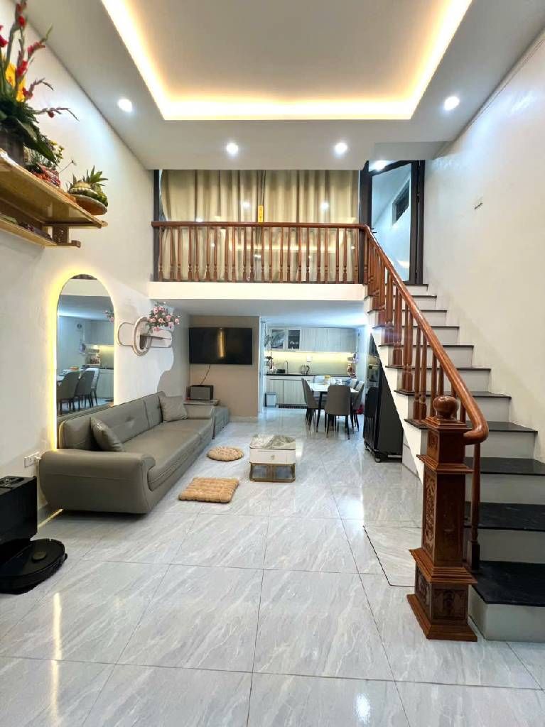 Bán nhà Định Công Thượng - diện tích 54m2 2 tầng - Nhà đẹp ngõ nông - giá 1,4 tỷ