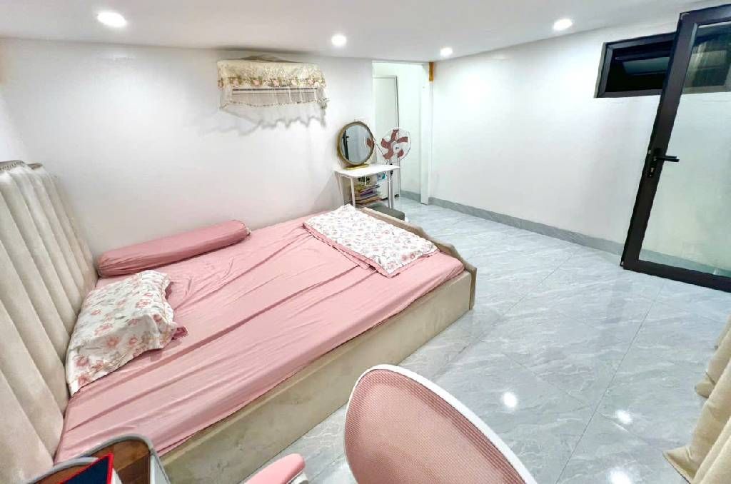 Bán nhà Định Công Thượng - diện tích 54m2 2 tầng - Nhà đẹp ngõ nông - giá 1,4 tỷ