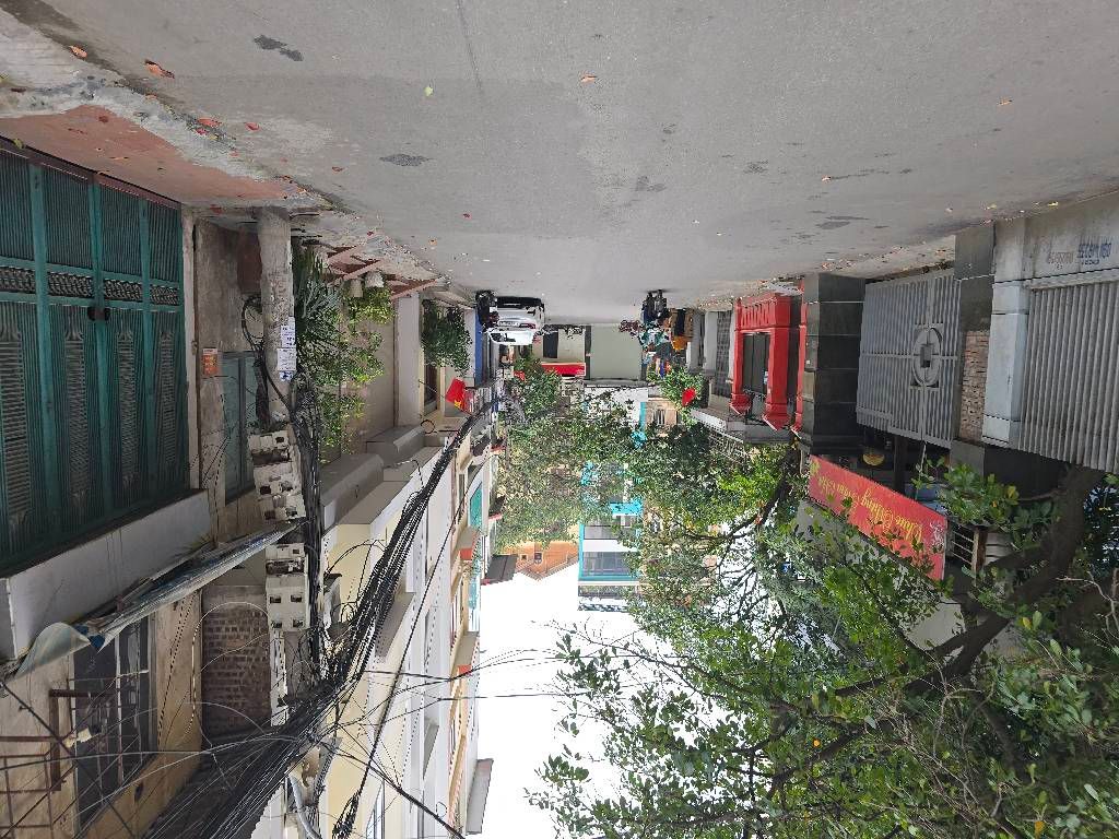 Bán nhà Giải Phóng - diện tích 36,6m2 4 tầng - ô tô tránh nhau - giá 13 tỷ