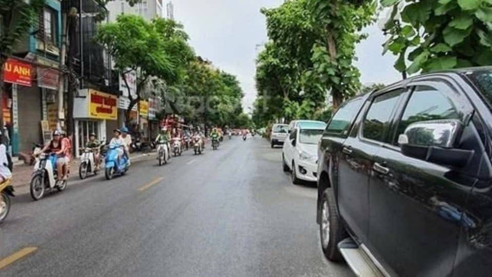 Bán nhà Kim Ngưu - diện tích 69m2 8 tầng - SIÊU PHẨM DÒNG TIỀN - giá 20,8 tỷ