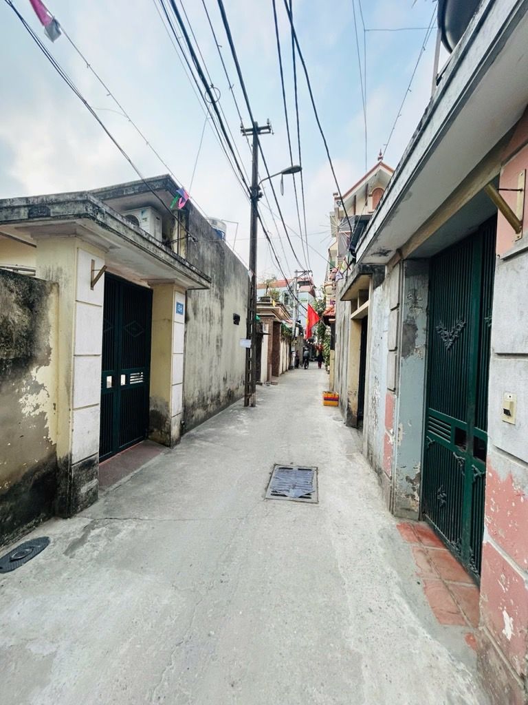 Bán nhà Yên Duyên - diện tích 125m2 1 tầng - Đất đẹp, ngõ thông - giá 16,8 tỷ