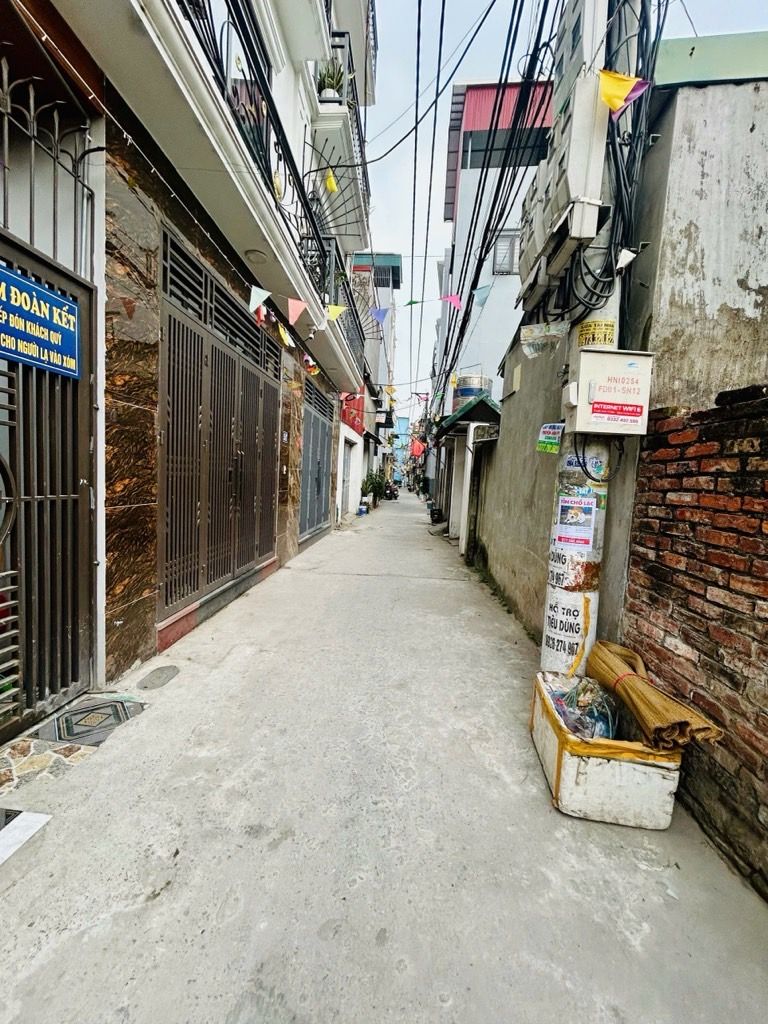 Bán nhà Yên Duyên - diện tích 125m2 1 tầng - Đất đẹp, ngõ thông - giá 16,8 tỷ