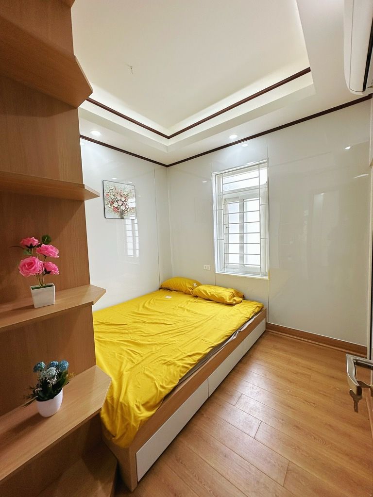 Bán nhà Yên Lãng - diện tích 50m2 7 tầng - Căn hộ mini - giá 2,48 tỷ