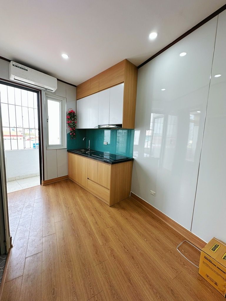 Bán nhà Yên Lãng - diện tích 50m2 7 tầng - Căn hộ mini - giá 2,48 tỷ