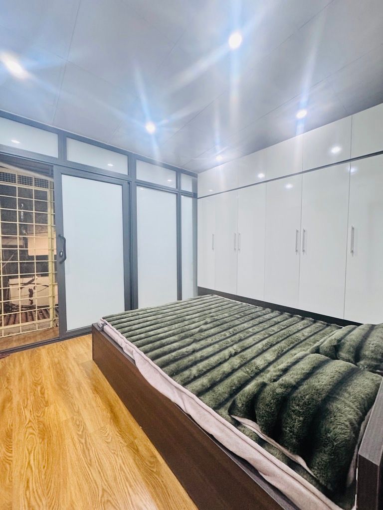 Bán nhà E4 Tập Thể Phương Mai - diện tích 60m2 1 tầng - Nhà đẹp ở ngay - giá 4 tỷ