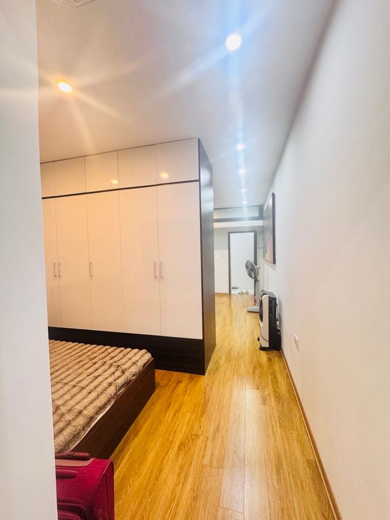 Bán nhà E4 Tập Thể Phương Mai - diện tích 60m2 1 tầng - Nhà đẹp ở ngay - giá 4 tỷ