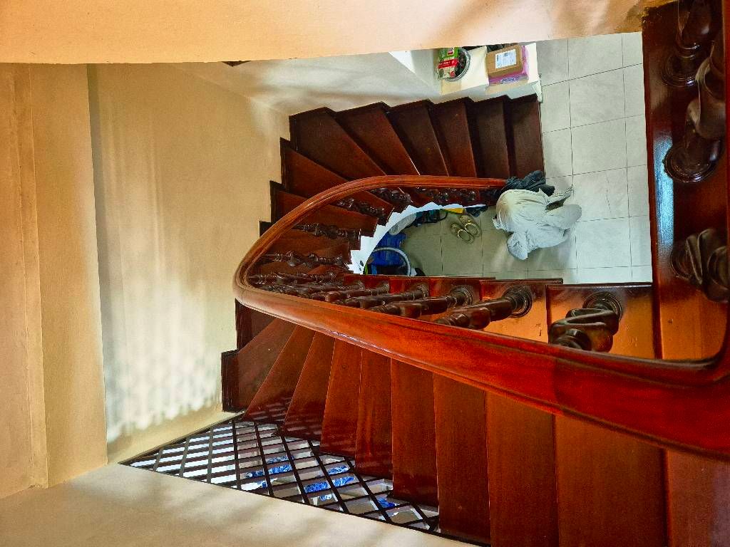 Bán nhà Đặng Tiến Đông - diện tích 59m2 3 tầng - Mặt tiền đẹp, vài bước ra hồ - giá 19,2 tỷ