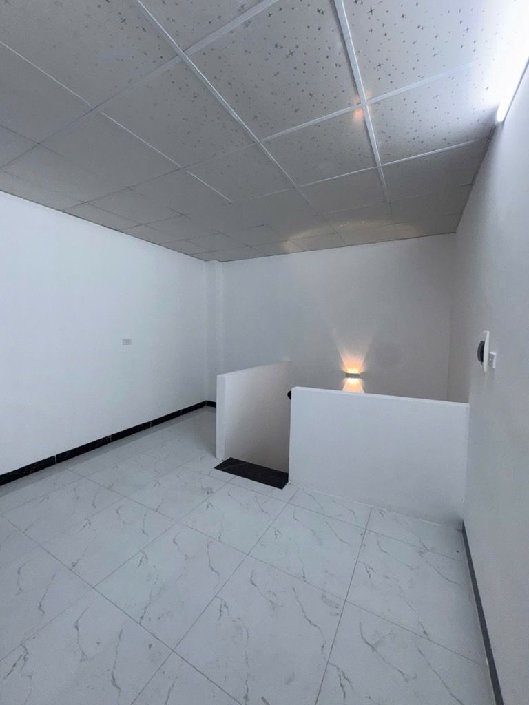 Bán nhà Vĩnh Hưng - diện tích 30m2 4 tầng - NGÕ NÔNG ĐẸP - giá 4,7 tỷ