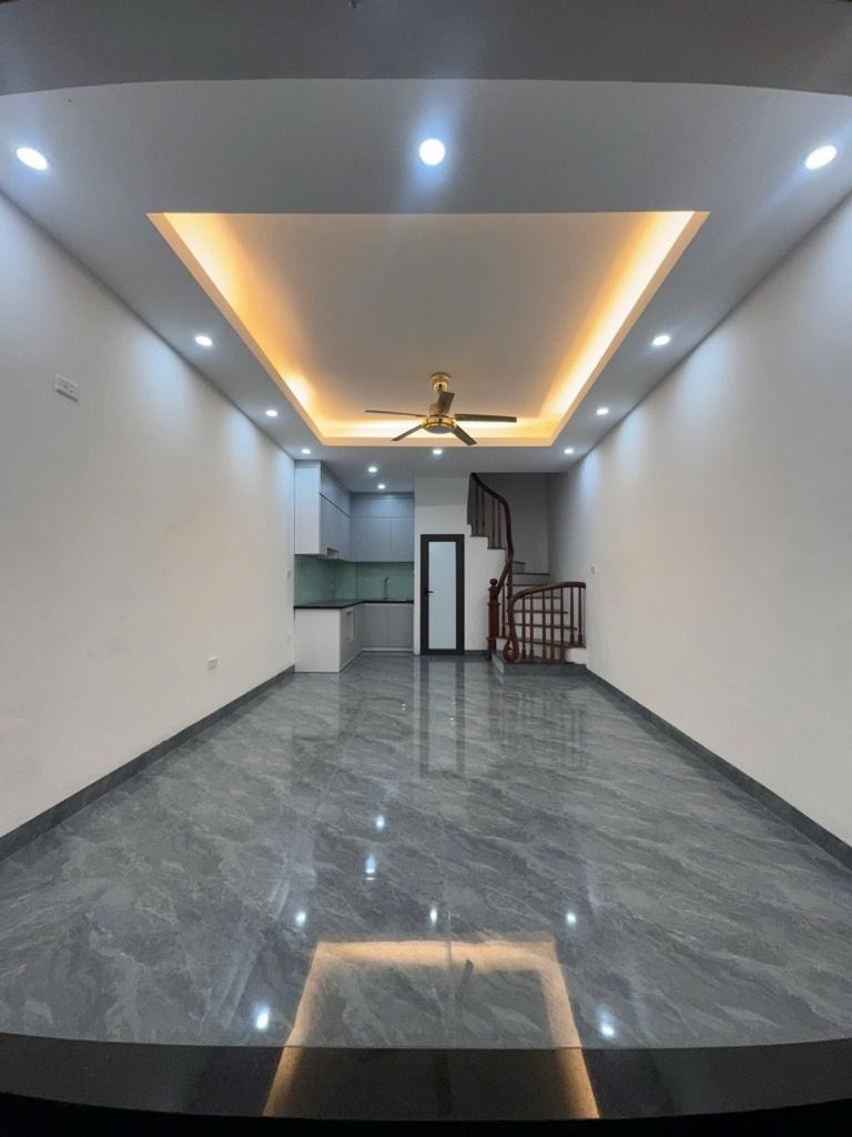Bán nhà Vĩnh Hưng - diện tích 30m2 4 tầng - NGÕ NÔNG ĐẸP - giá 4,7 tỷ
