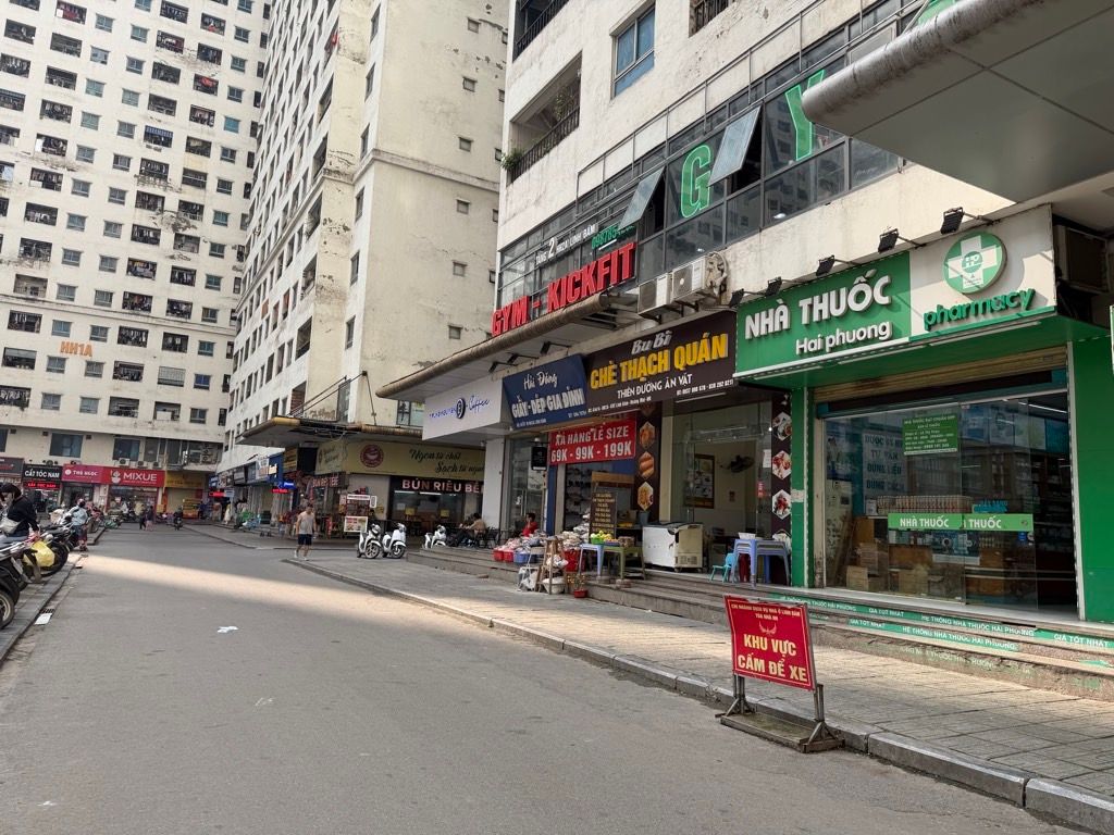 Bán nhà Linh Đàm - diện tích 44m2 1 tầng - Kinh doanh vô địch - giá 9,3 tỷ