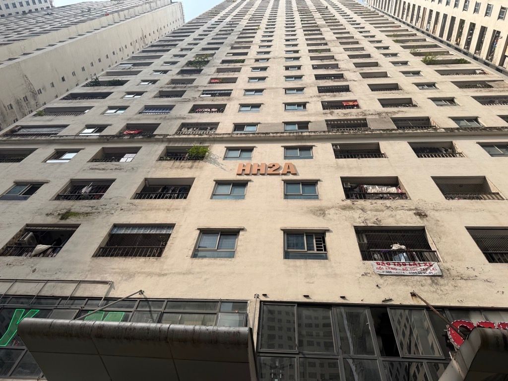 Bán nhà Linh Đàm - diện tích 44m2 1 tầng - Kinh doanh vô địch - giá 9,3 tỷ