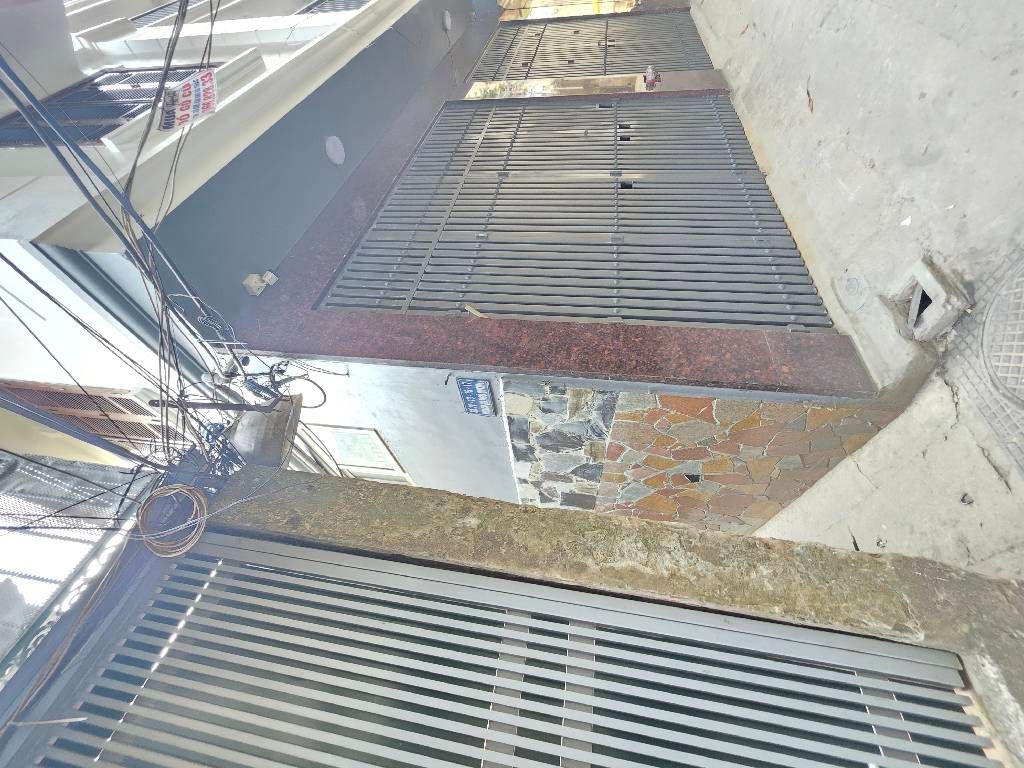 Bán nhà Ngõ Quỳnh - diện tích 39,3m2 5 tầng - Lô góc 2 mặt thoáng - giá 7,8 tỷ