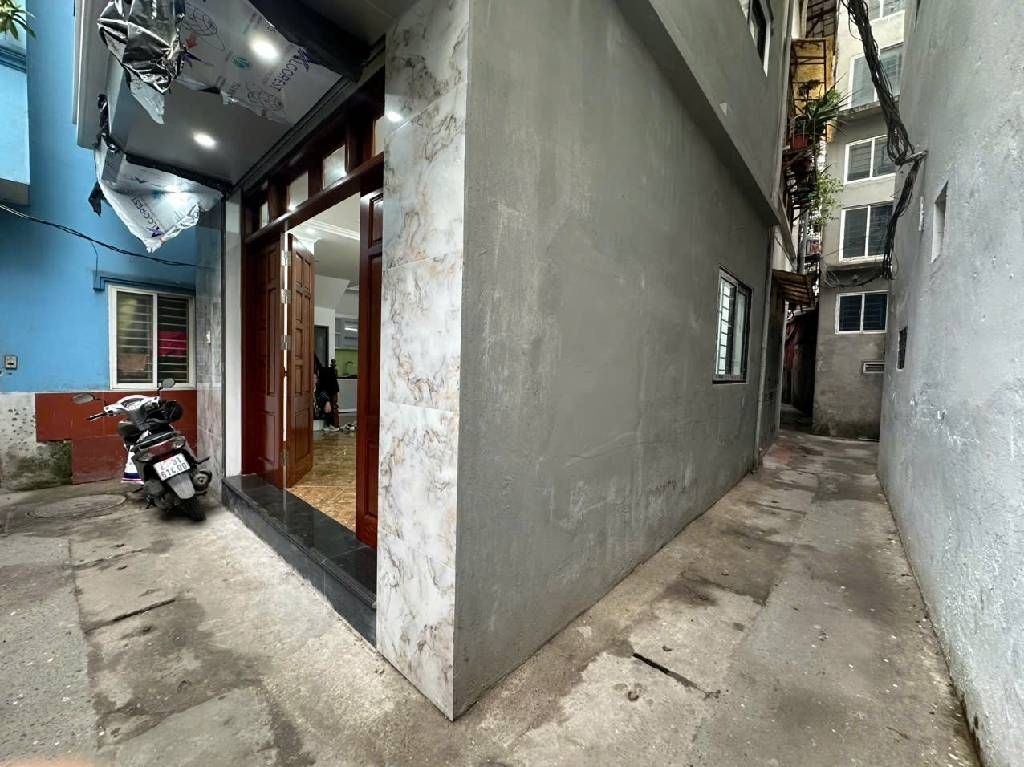 Bán nhà Ngõ Quỳnh - diện tích 39,3m2 5 tầng - Lô góc 2 mặt thoáng - giá 7,8 tỷ