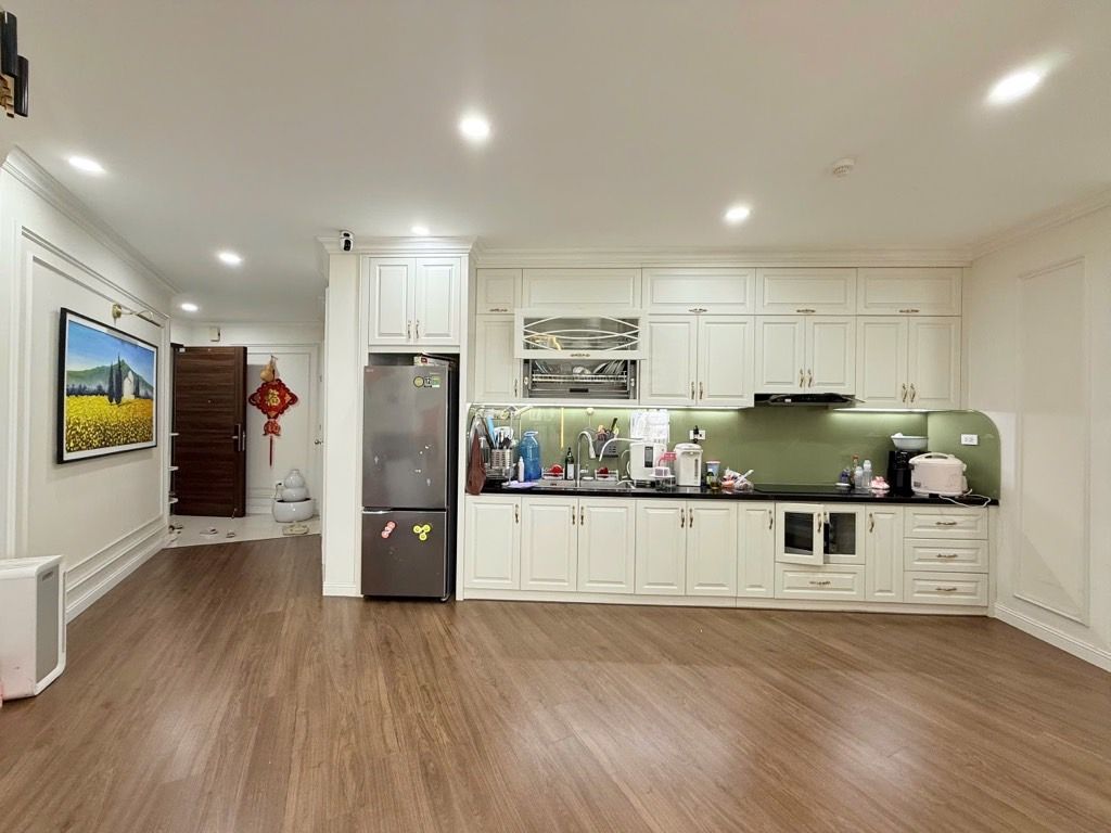 Bán nhà Kim Văn Kim Lũ - diện tích 99m2 1 tầng - Căn hộ rộng to 3 ngủ - giá 9,3 tỷ