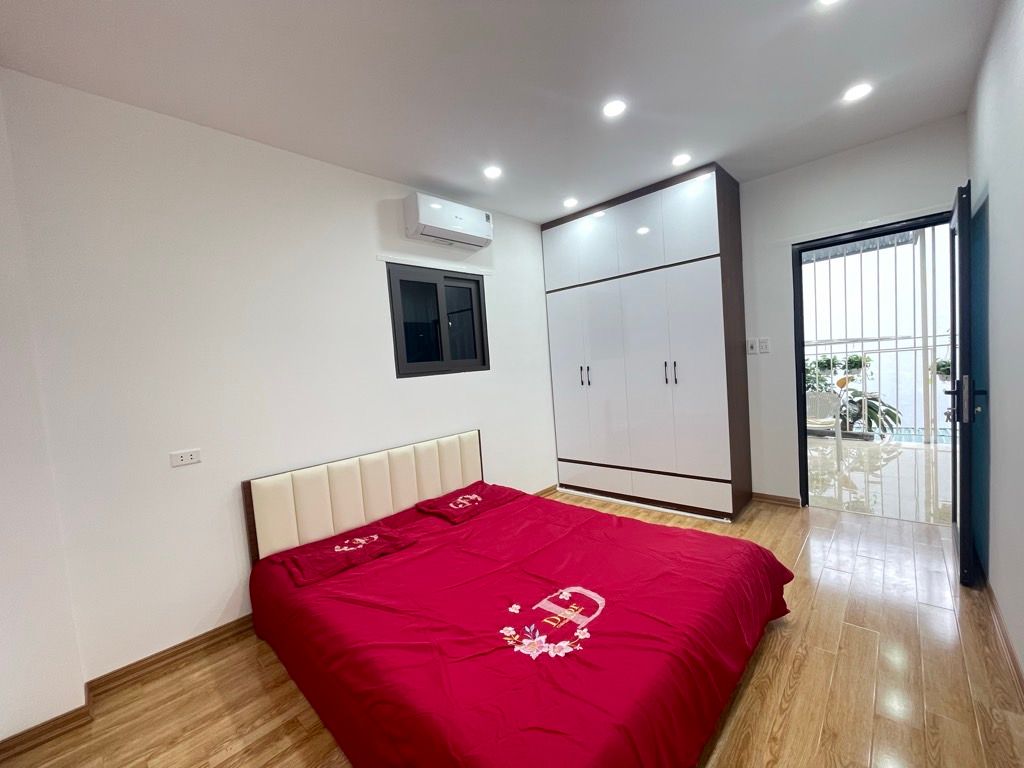 Bán nhà Trần Khánh Dư - diện tích 150m2 3 tầng - Siêu phẩm ở ngay quận Hai Bà Trưng - giá 5,89 tỷ