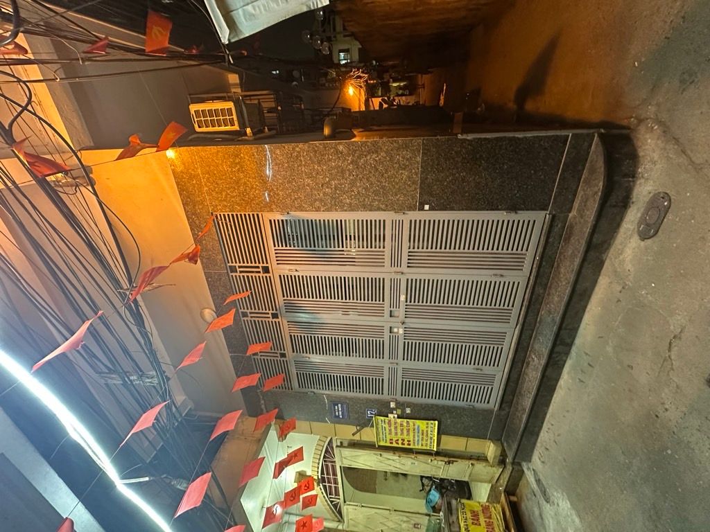 Bán nhà Lương Khánh Thiện - diện tích 37m2 5 tầng - Lô góc - giá 12 tỷ