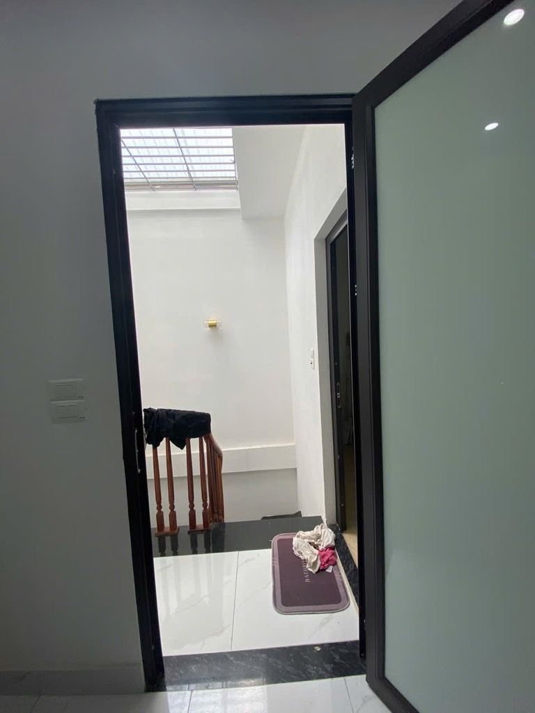 Bán nhà Vĩnh Hưng - diện tích 30m2 3 tầng - Cạnh ô tô tránh - giá 3,55 tỷ