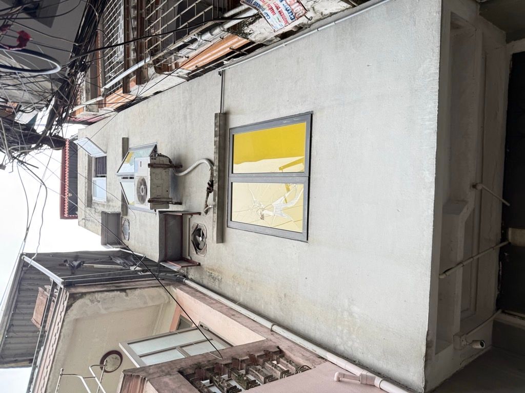 Bán nhà Trương Định - diện tích 62m2 5 tầng - Nhà mặt phố, ô tô tránh - giá 16,8 tỷ