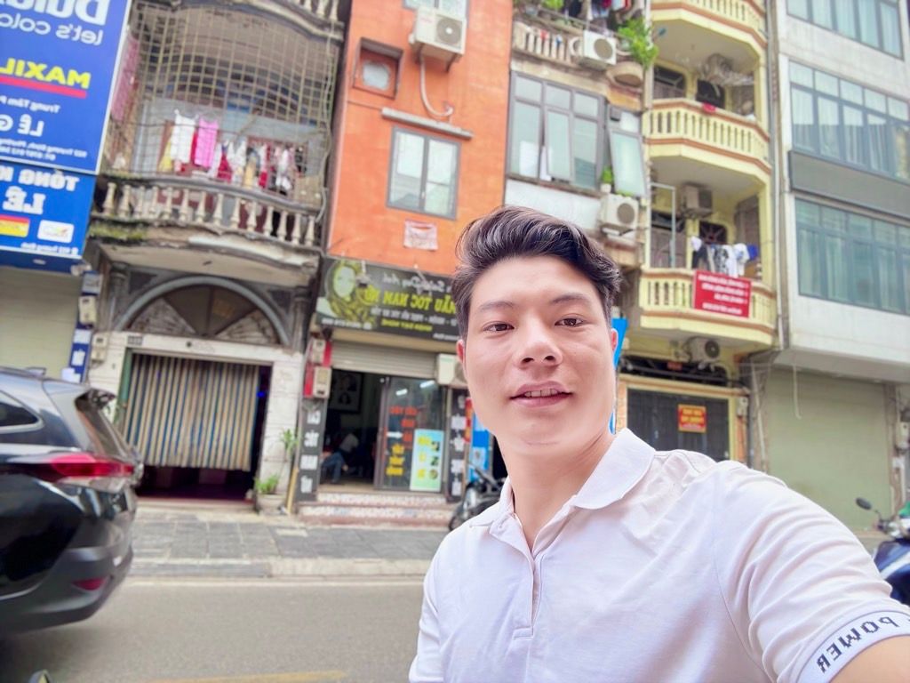 Bán nhà Trương Định - diện tích 62m2 5 tầng - Nhà mặt phố, ô tô tránh - giá 16,8 tỷ