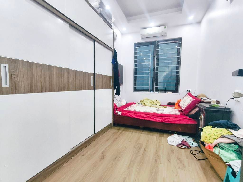 Bán nhà Văn Chương - diện tích 22.3m2 5 tầng - 3 ngủ, 3WC - giá 6,6 tỷ