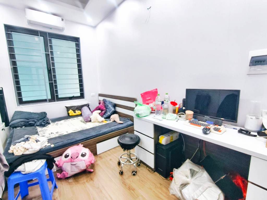 Bán nhà Văn Chương - diện tích 22.3m2 5 tầng - 3 ngủ, 3WC - giá 6,6 tỷ