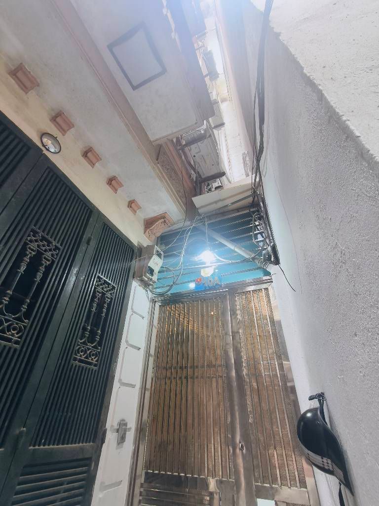 Bán nhà Văn Chương - diện tích 22.3m2 5 tầng - 3 ngủ, 3WC - giá 6,6 tỷ