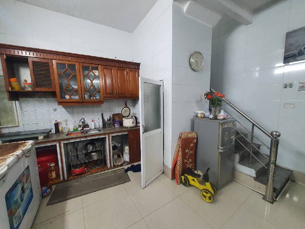 Bán nhà Bùi Xương Trạch - diện tích 29,9m2 3 tầng - Nhà chưa sổ - giá 3,15 tỷ