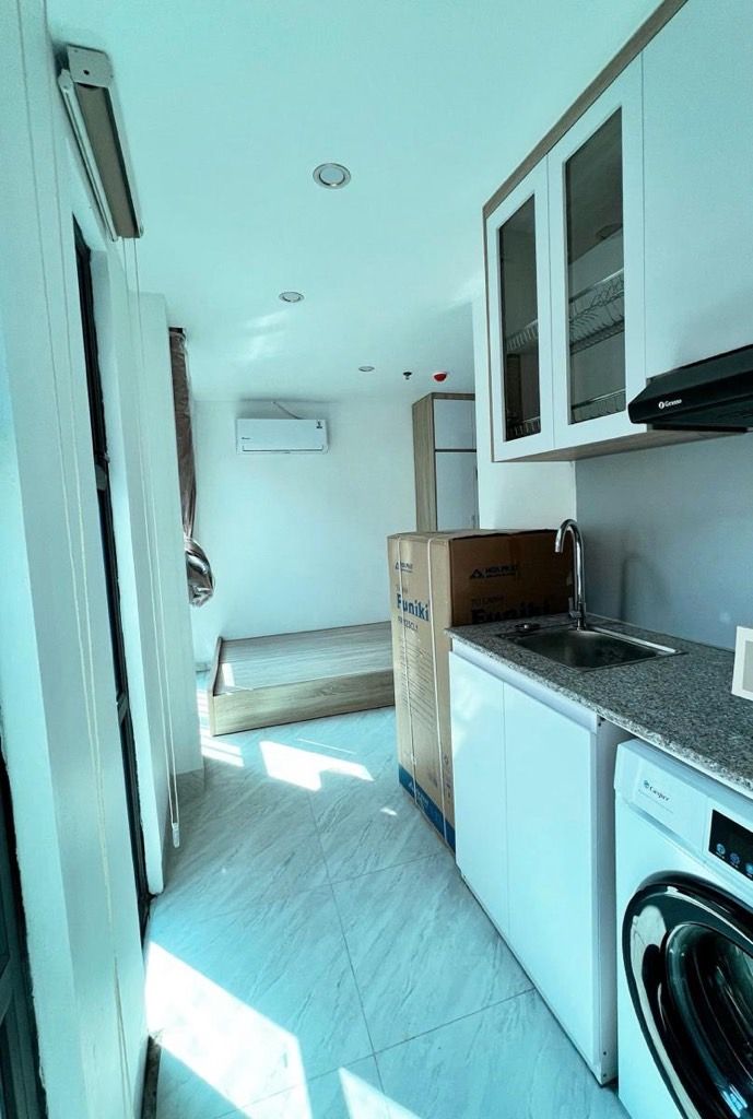 Bán nhà Mai Động - diện tích 80m2 6 tầng - Mặt tiền khủng, gần phố - giá 13,9 tỷ