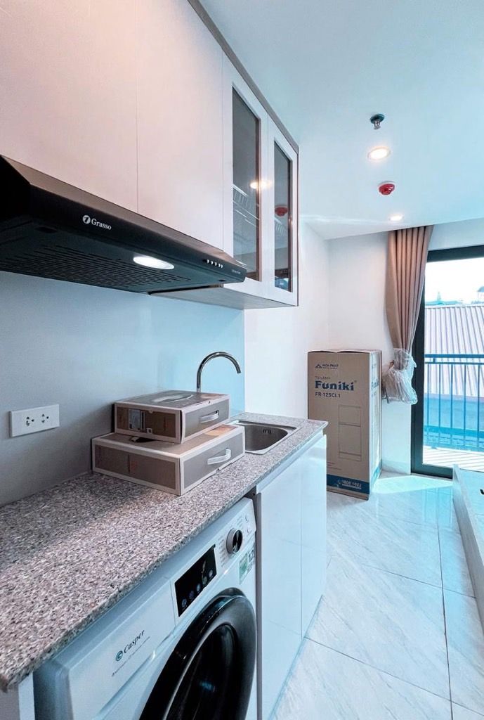 Bán nhà Mai Động - diện tích 80m2 6 tầng - Mặt tiền khủng, gần phố - giá 13,9 tỷ