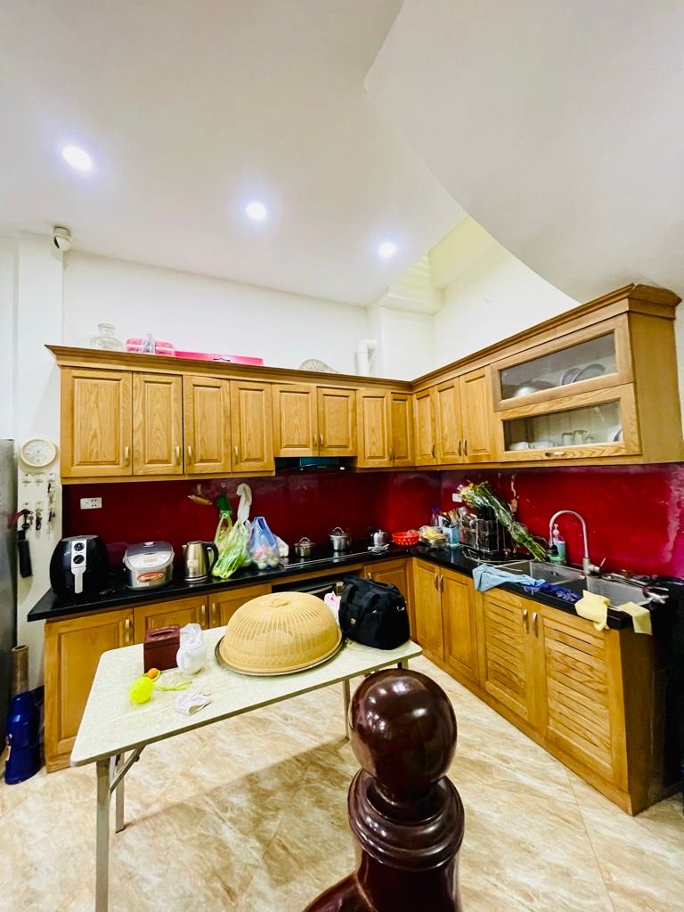 Bán nhà Ngõ Quỳnh - diện tích 38.8m2 5 tầng - Sổ đỏ chính chủ - giá 11 tỷ