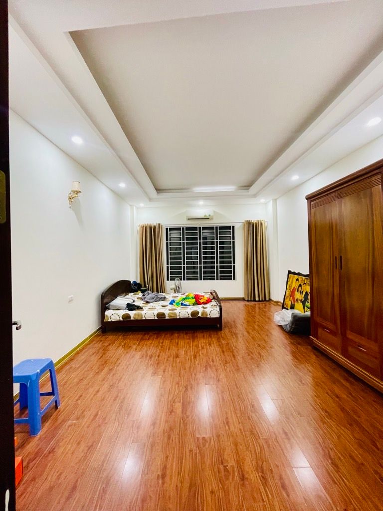 Bán nhà Ngõ Quỳnh - diện tích 38.8m2 5 tầng - Sổ đỏ chính chủ - giá 11 tỷ