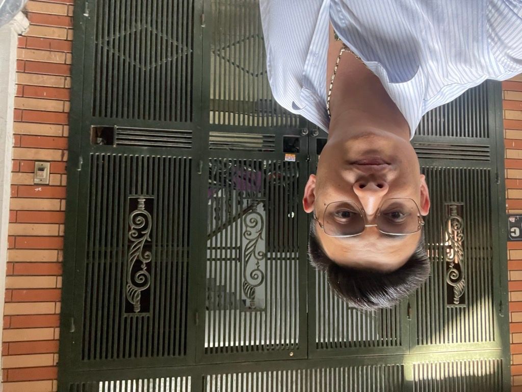 Bán nhà Giáp Bát - diện tích 45m2 5 tầng - 2 mặt thoáng - giá 11,8 tỷ