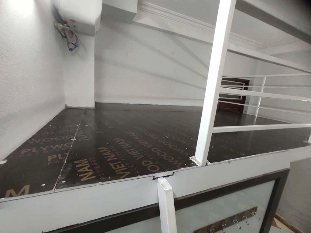 Bán nhà Giáp Bát - diện tích 45m2 5 tầng - 2 mặt thoáng - giá 11,8 tỷ