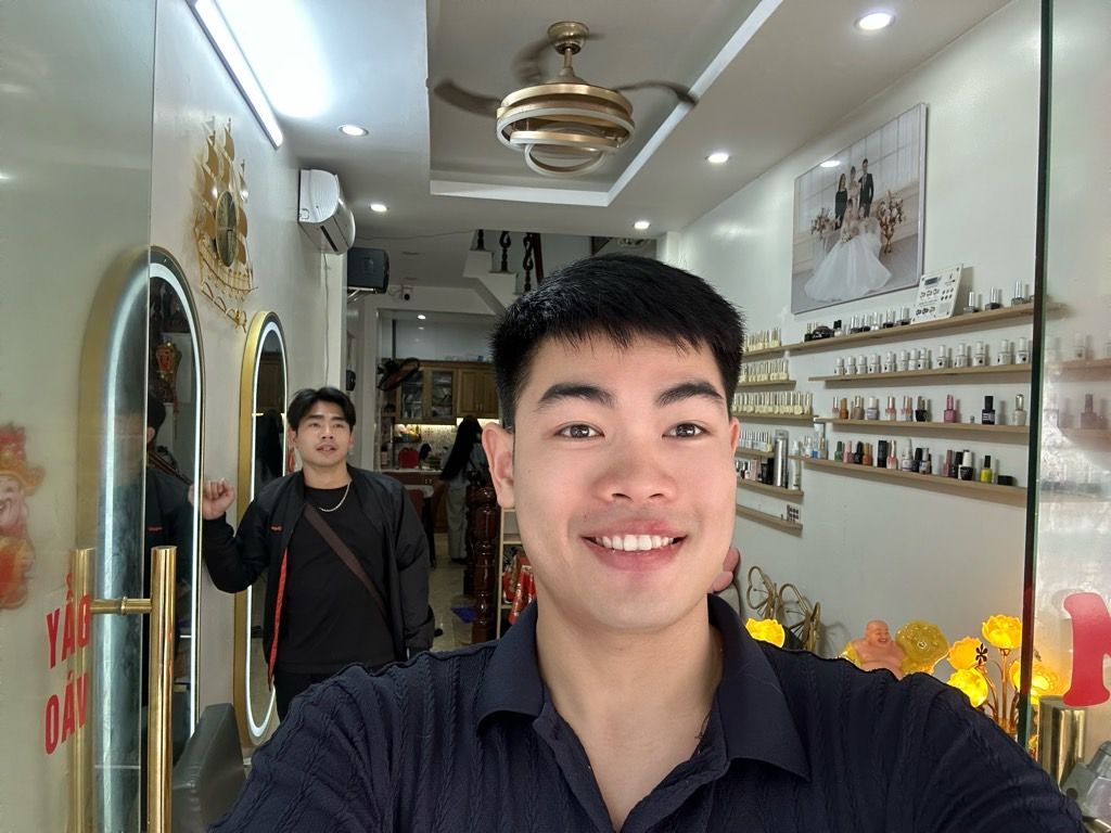 Bán nhà Hoàng Mai - diện tích 26,6m2 4 tầng - Lô góc, ngõ ô tô tránh - giá 9,9 tỷ