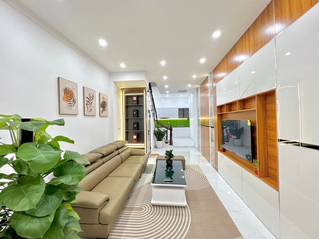 Bán nhà Tân Triều - diện tích 35m2 5 tầng - Ô tô qua nhà - giá 8,6 tỷ