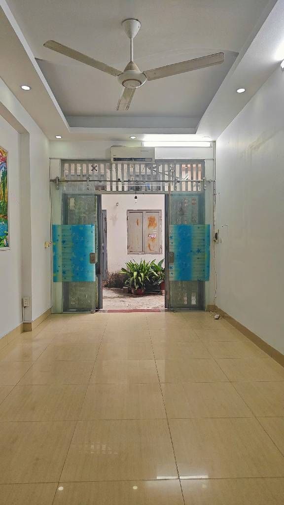 Bán nhà Nam Dư - diện tích 30.4m2 5 tầng - Ô TÔ ĐỖ CỬA - giá 7,5 tỷ