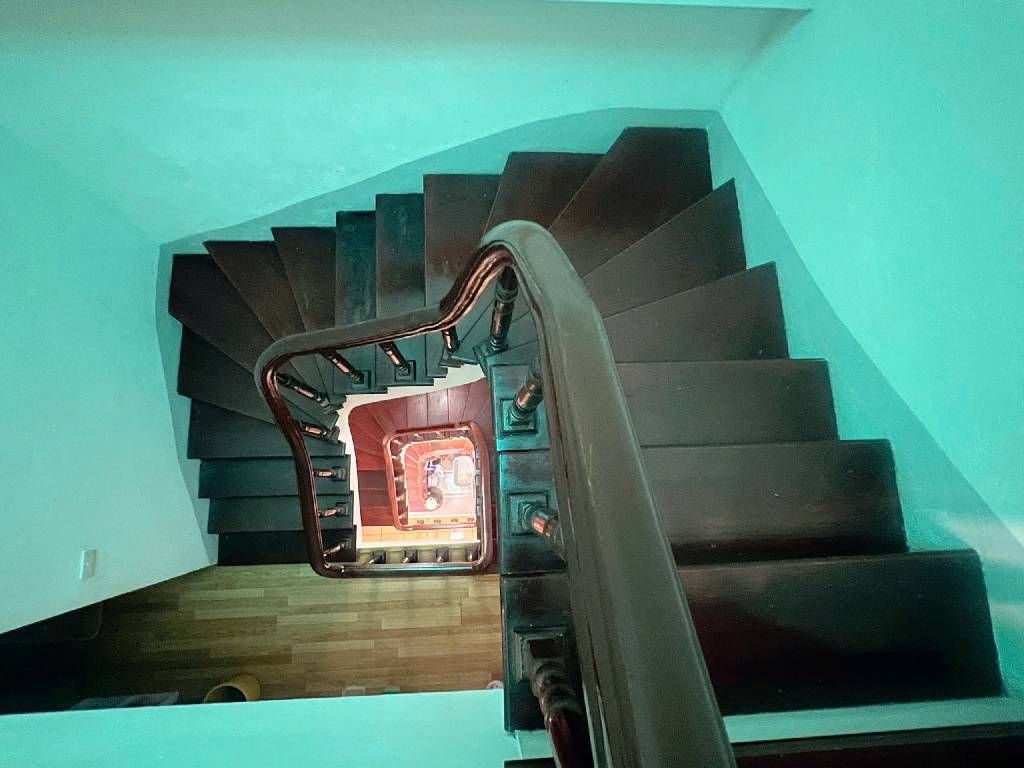 Bán nhà Vương Thừa Vũ - diện tích 46,6m2 4 tầng - Ô tô thông bàn cờ - giá 16 tỷ