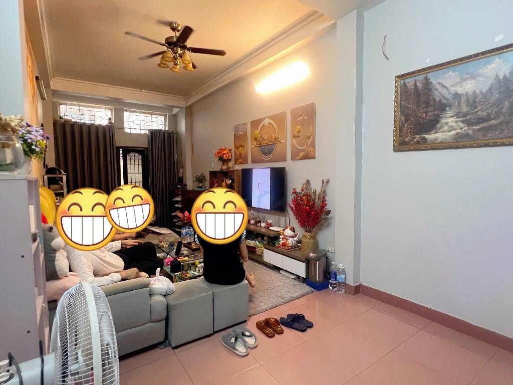 Bán nhà Vương Thừa Vũ - diện tích 46,6m2 4 tầng - Ô tô thông bàn cờ - giá 16 tỷ