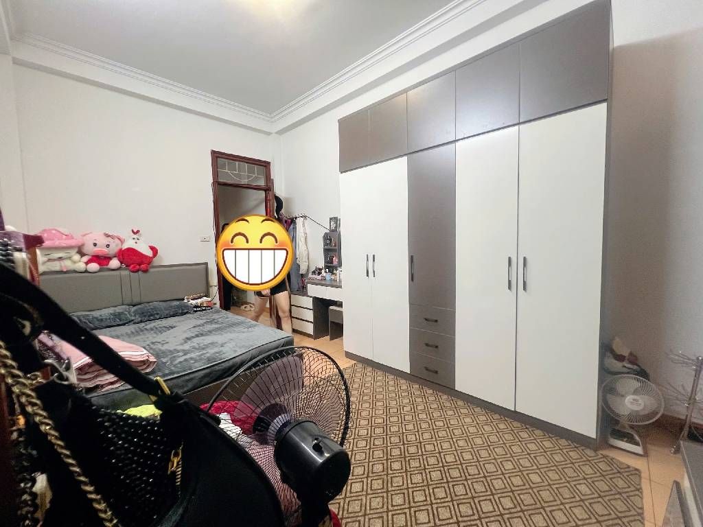 Bán nhà Vương Thừa Vũ - diện tích 46,6m2 4 tầng - Ô tô thông bàn cờ - giá 16 tỷ