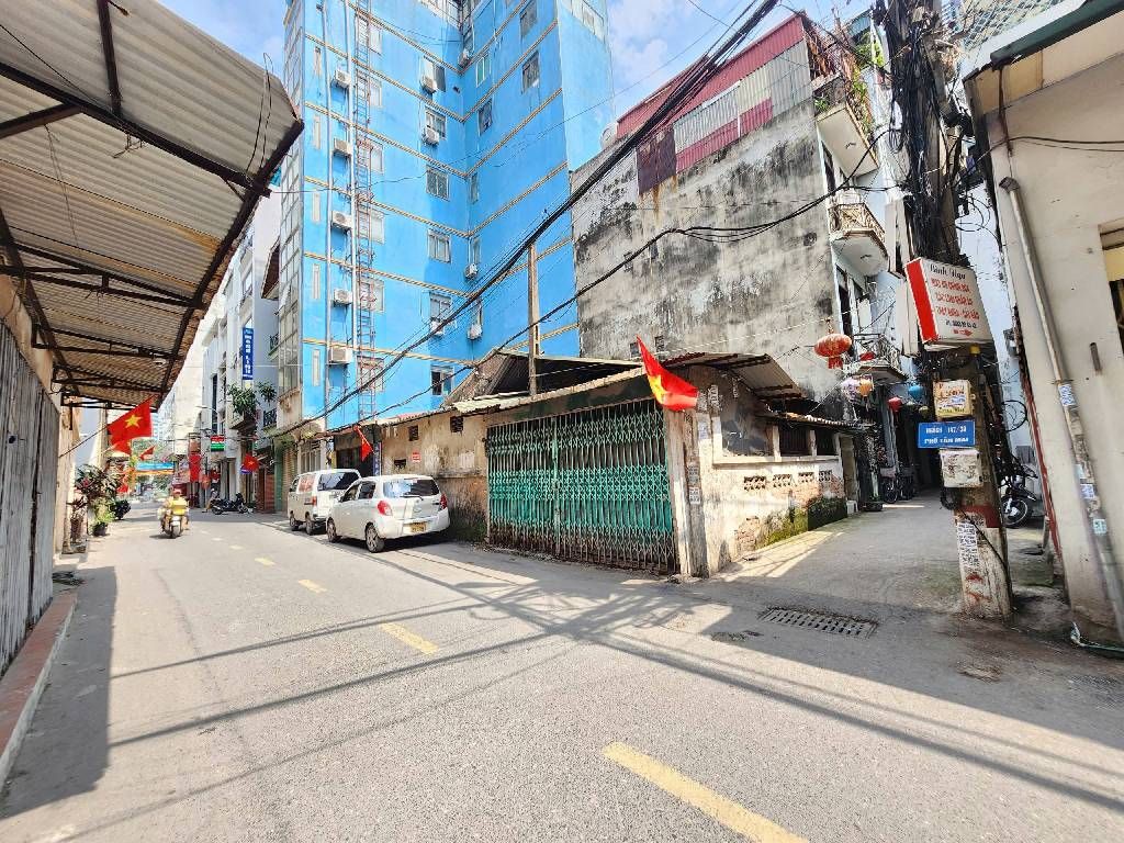 Bán nhà Tân Mai - diện tích 37,2m2 4 tầng - 2 mặt thoáng - giá 14,85 tỷ