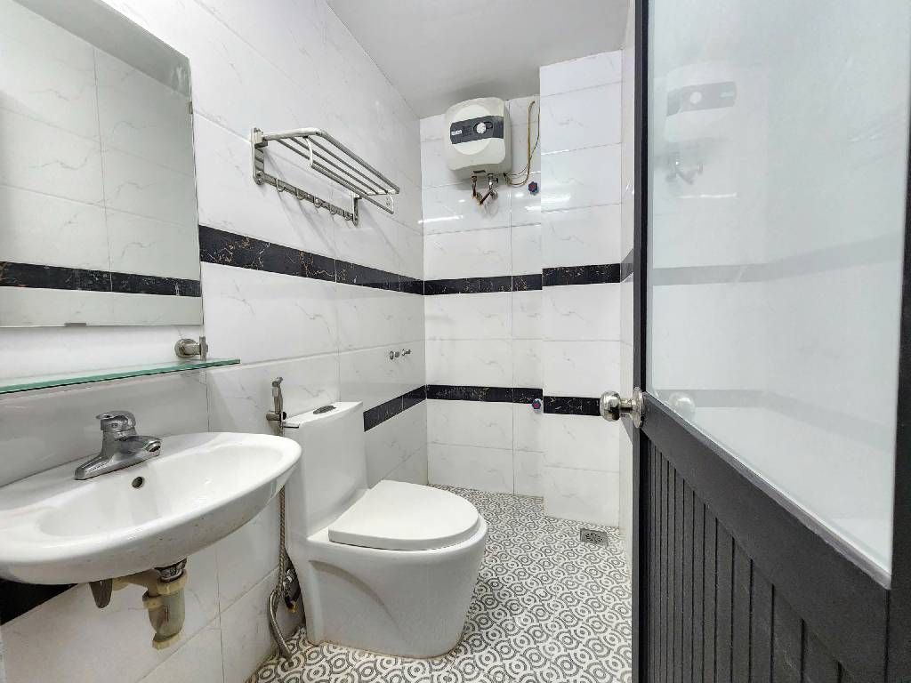 Bán nhà Tân Mai - diện tích 37,2m2 4 tầng - 2 mặt thoáng - giá 14,85 tỷ