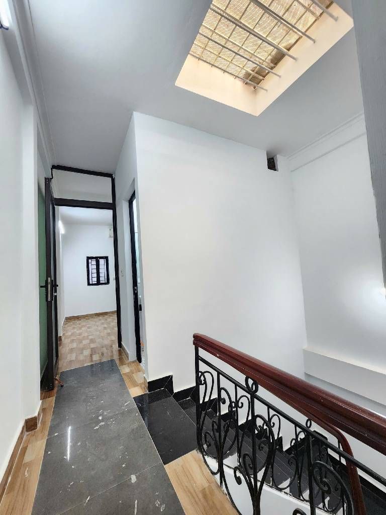 Bán nhà Tân Mai - diện tích 37,2m2 4 tầng - 2 mặt thoáng - giá 14,85 tỷ