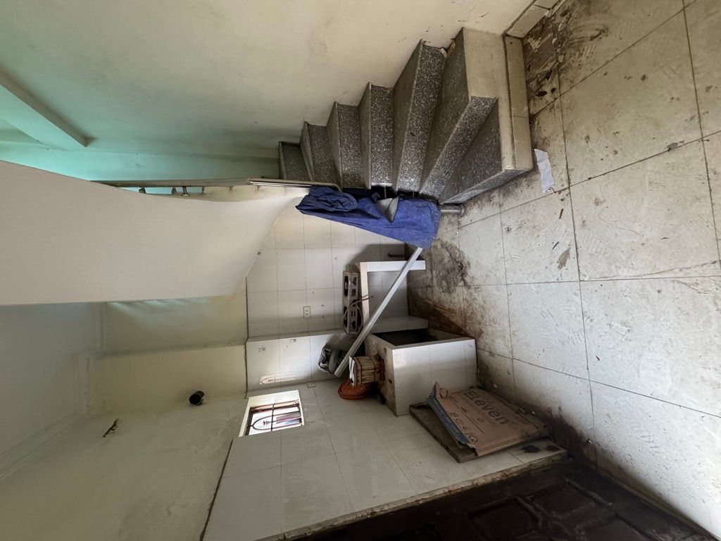 Bán nhà Quốc Tử Giám - diện tích 10,5m2 4 tầng - Mặt phố cổ - giá 7,3 tỷ