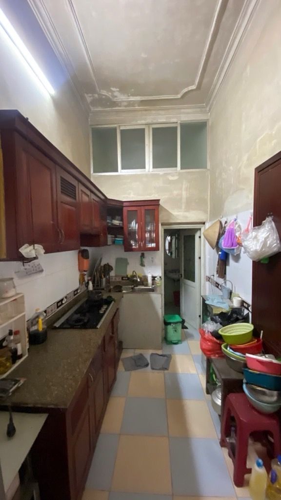 Bán nhà Nguyễn Ngọc Nại - diện tích 87m2 4 tầng - Nhà góc lô có sân rộng - giá 24 tỷ