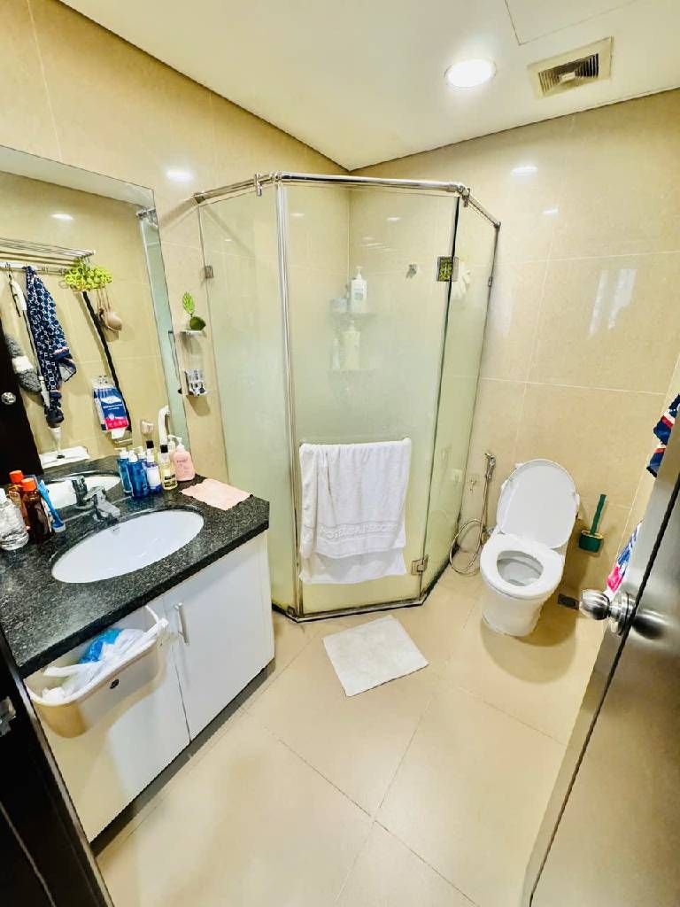 Bán nhà Minh Khai - diện tích 87.7m2 1 tầng - Căn hộ chung cư gốc - giá 12,5 tỷ