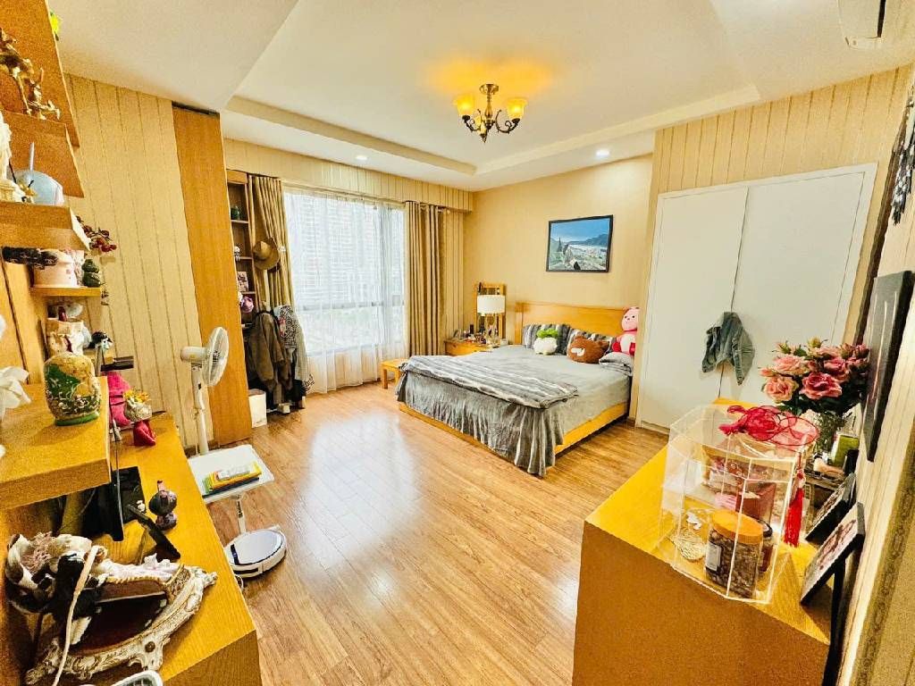 Bán nhà Minh Khai - diện tích 87.7m2 1 tầng - Căn hộ chung cư gốc - giá 12,5 tỷ