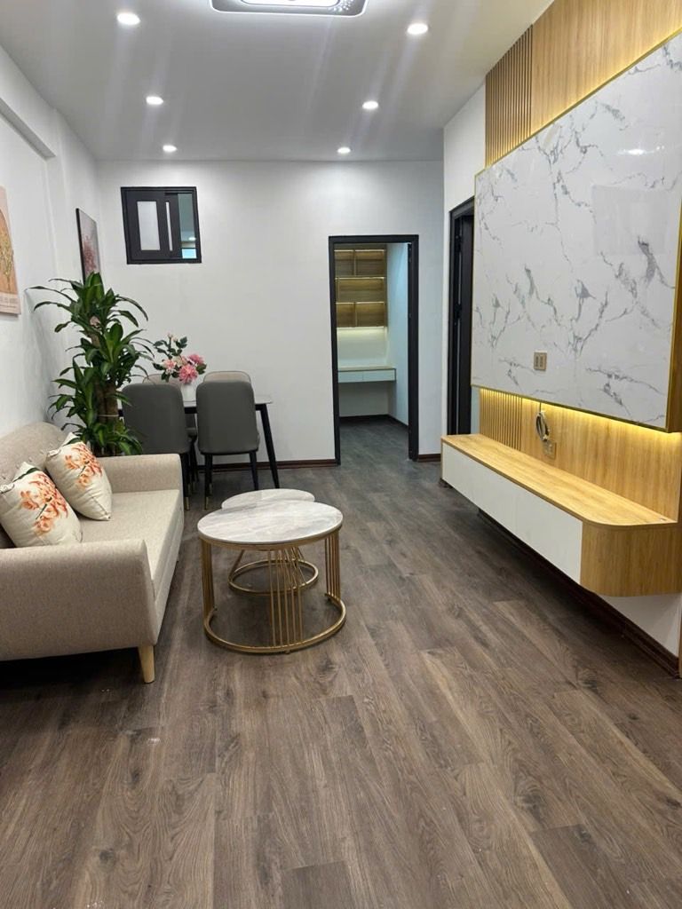 Bán nhà Ngõ Văn Hương - diện tích 22.7m2 1 tầng - Căn hộ mới keng, full nội thất - giá 3.8 tỷ