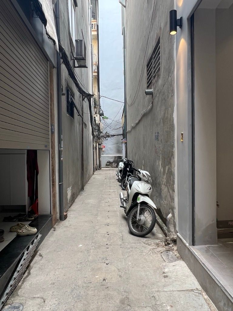 Bán nhà Thanh Nhàn - diện tích 50m2 4 tầng - nhà đẹp hiếm có - giá 11,95 tỷ